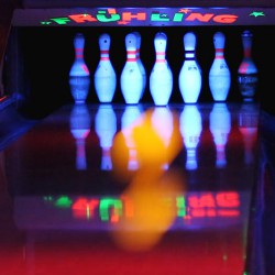 Junggesellenabend Ideen Bowling