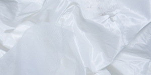 Brautkleider Wintertyp Schneeweiß