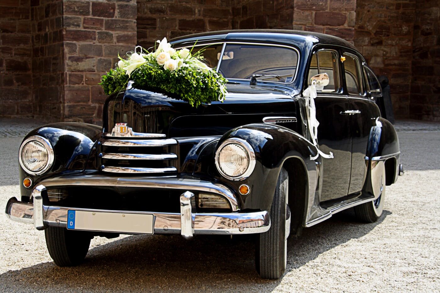 Blumendeko Auto Hochzeit