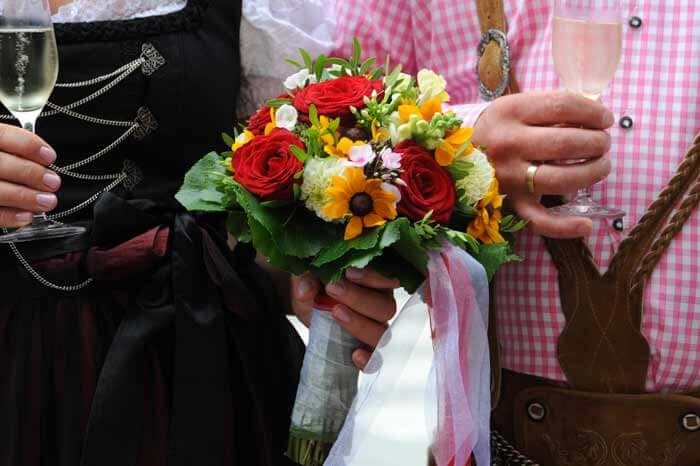 Brautstrauß Trachtenhochzeit