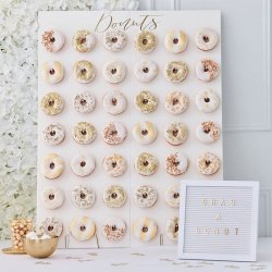 Donut Wand zur Hochzeit