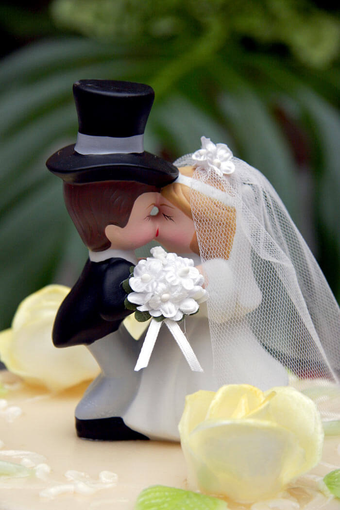 Auf welche Punkte Sie zuhause beim Kauf der Hochzeitstortenfiguren ausgefallen Acht geben sollten!