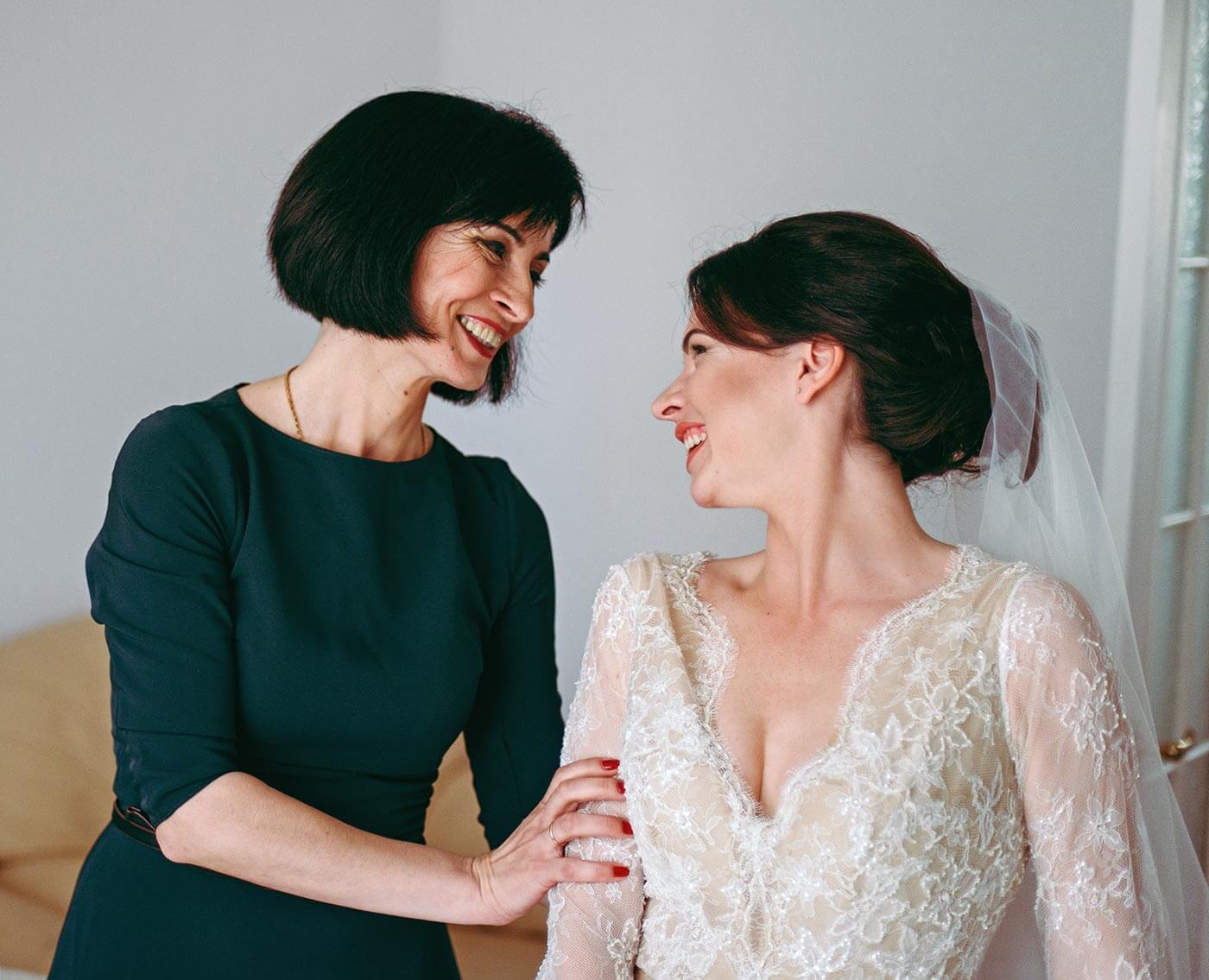 Wieviel Geld schenkt man zur Hochzeit als... Eltern, Tante etc.