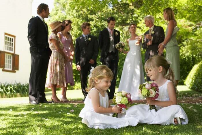 Hochzeit zu Hause im Garten