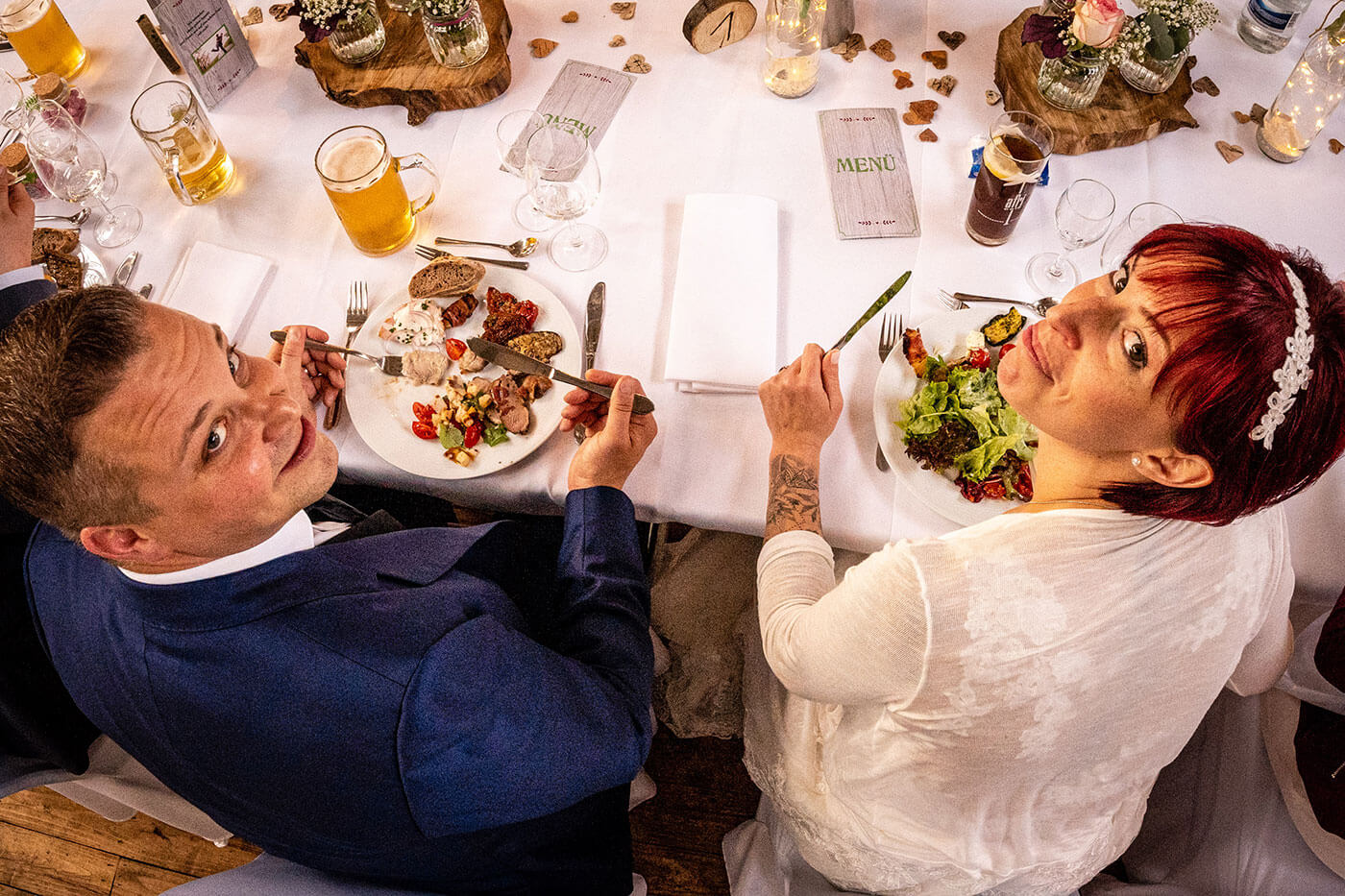 Hochzeitsessen genießen