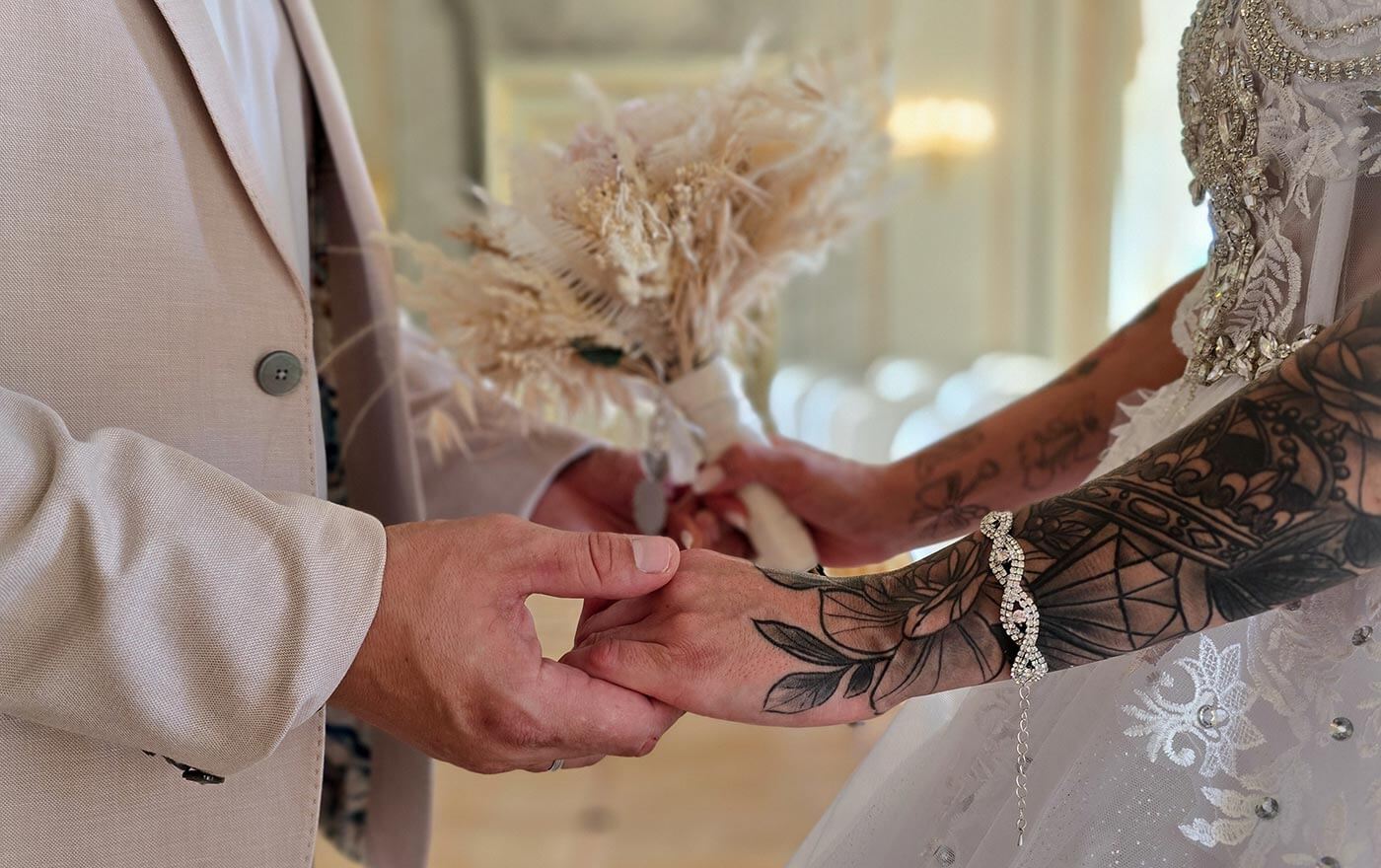 Modernes Hochzeitsbild