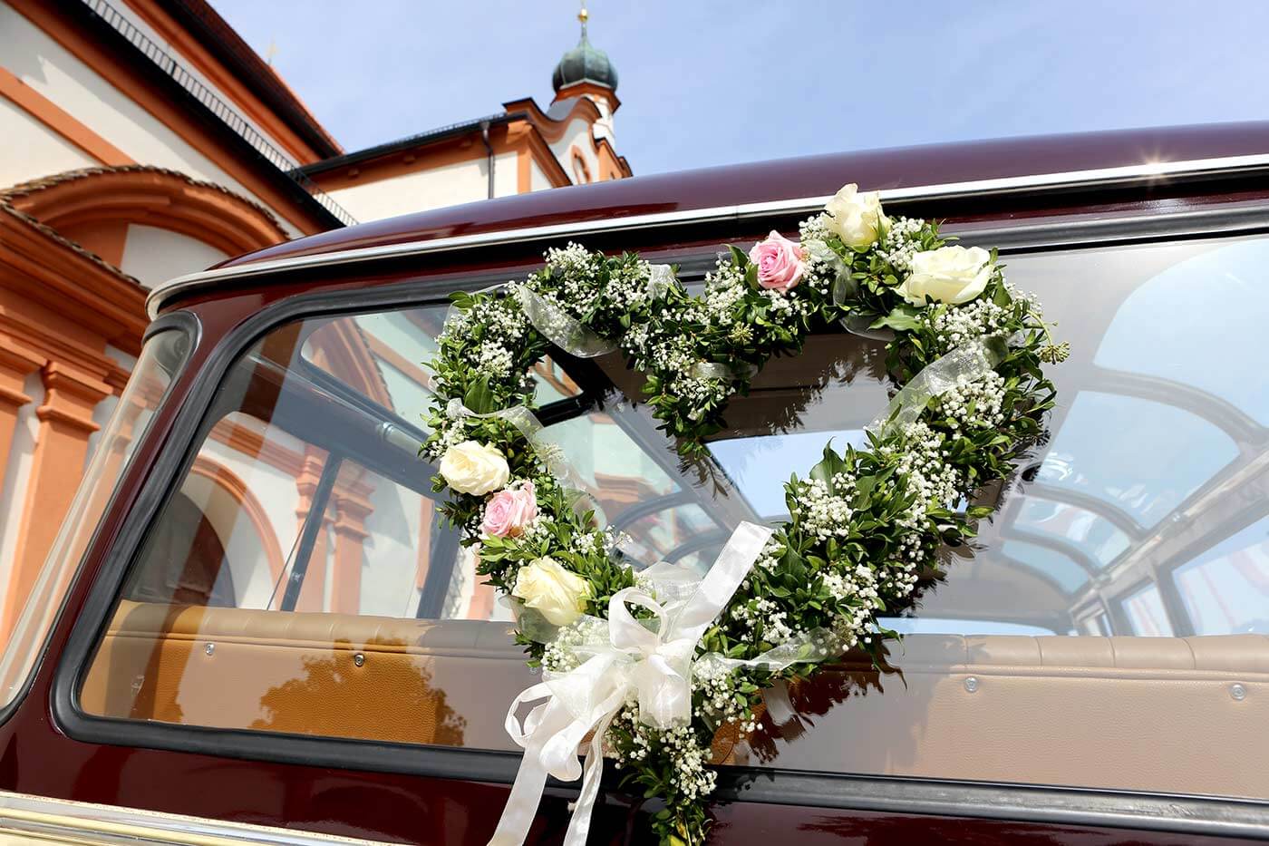 Autoschmuck-Tipps zur Hochzeit 