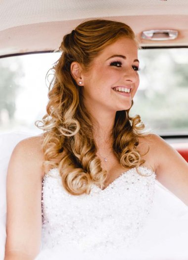 Brautfrisur Mit Locken Halb Offen Bildergalerie Mit Vielen Ideen