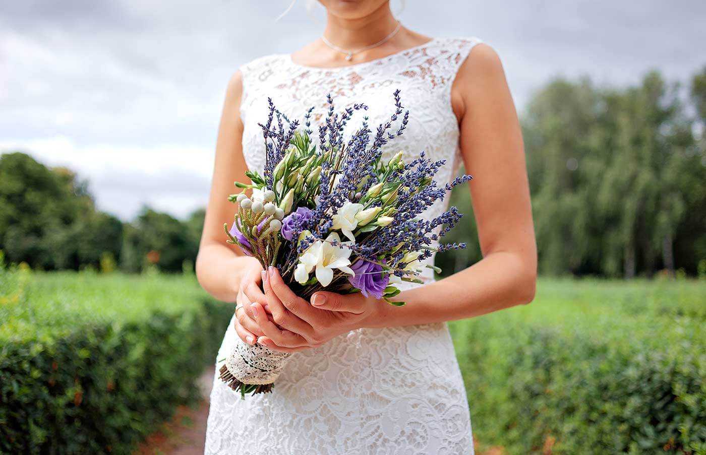 Brautstrauß mit Lavendel