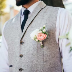 Blumen Anstecker Hochzeit