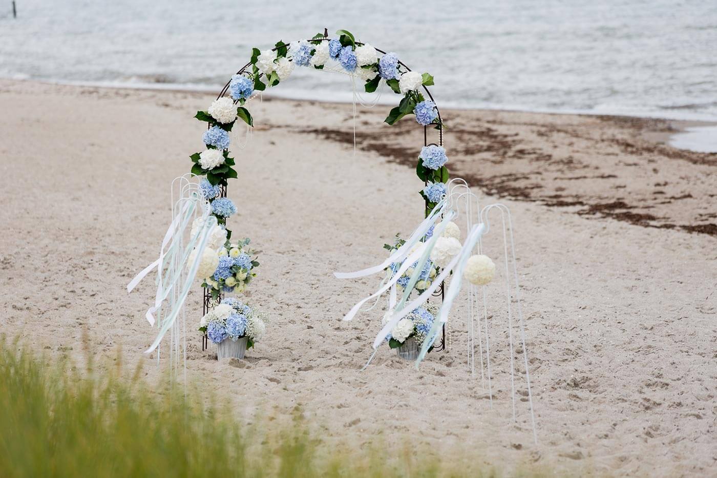 Torbogen Hochzeit