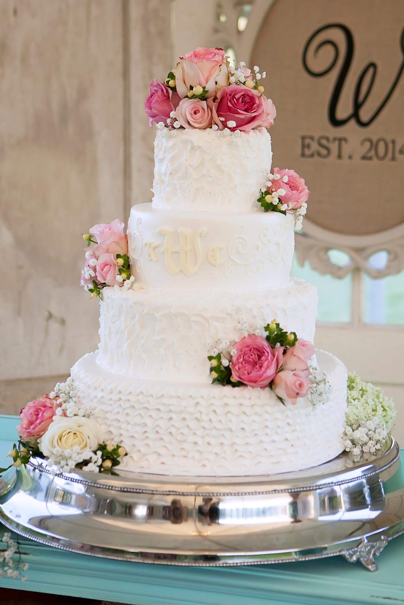 Hochzeitstorte echte Blumen