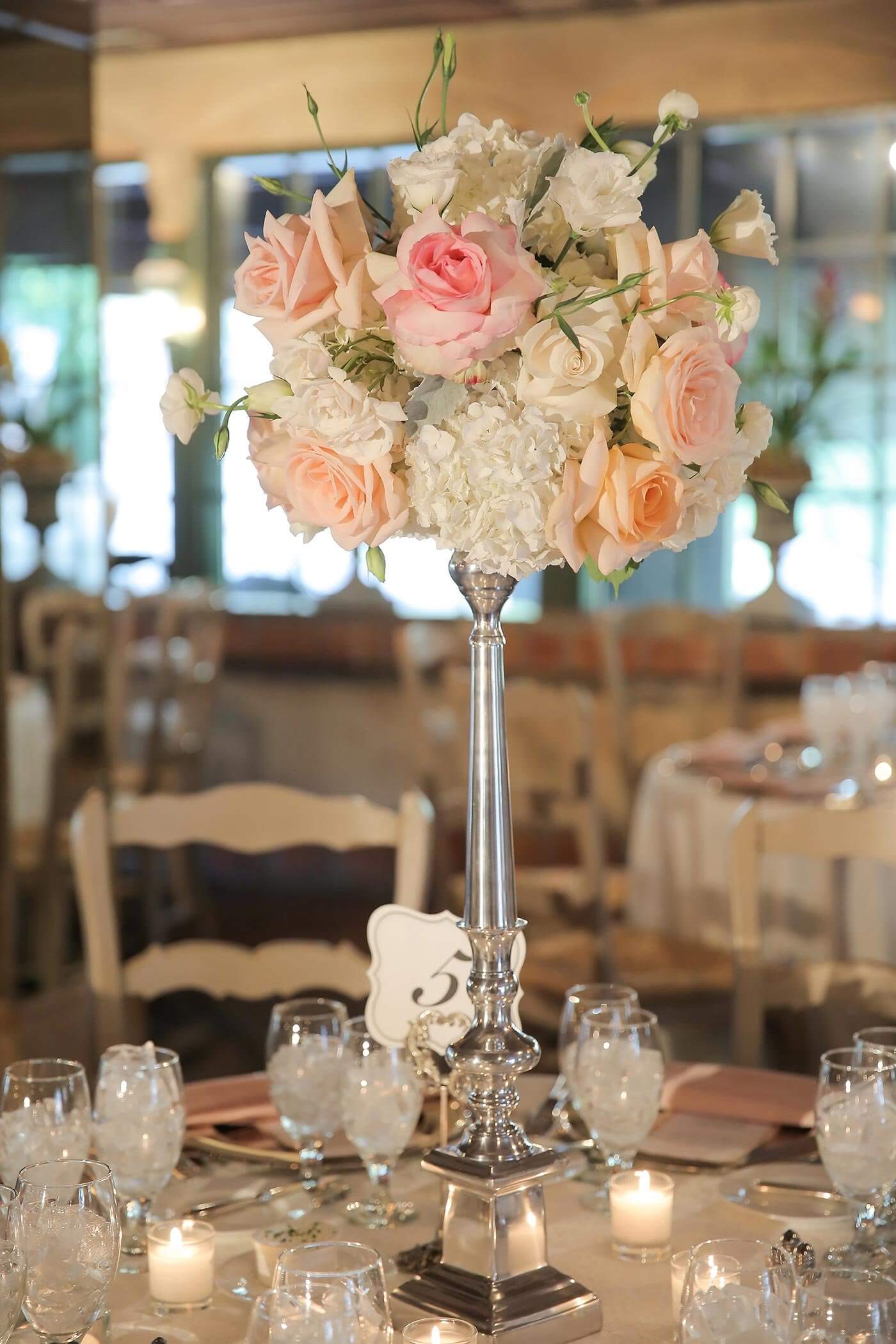 Blumen Tischschmuck zur Hochzeit