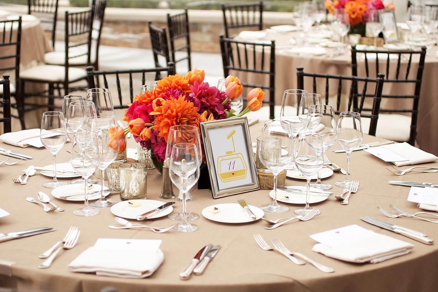 Tischdeko für runde Tische Hochzeit | Bildergalerie mit Inspirationen