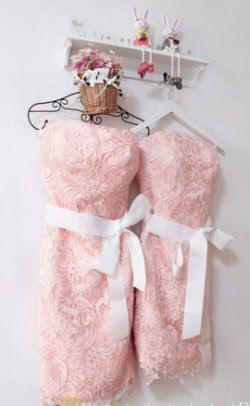 Brautjungfernkleider rosa Spitze