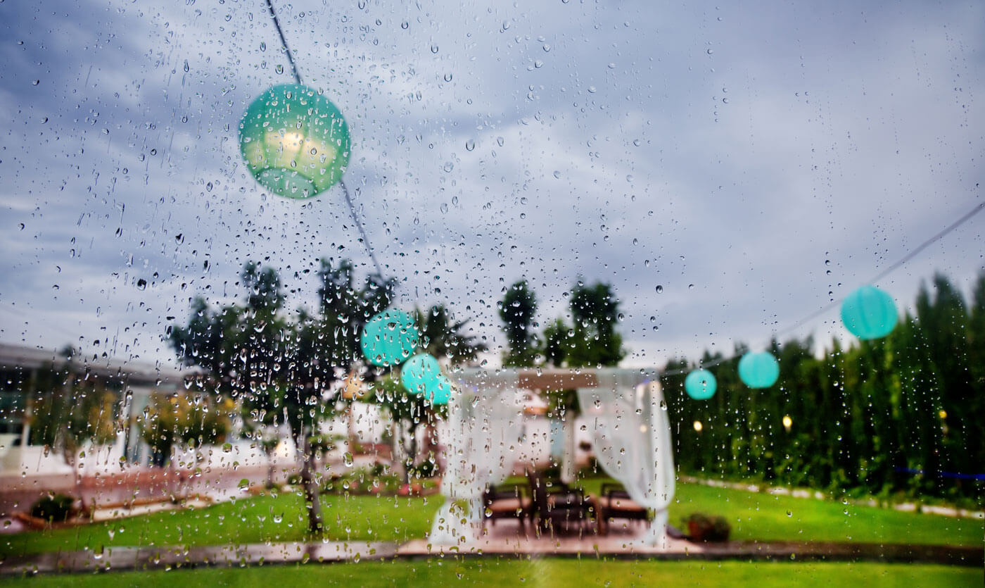 Regen bei der Hochzeit