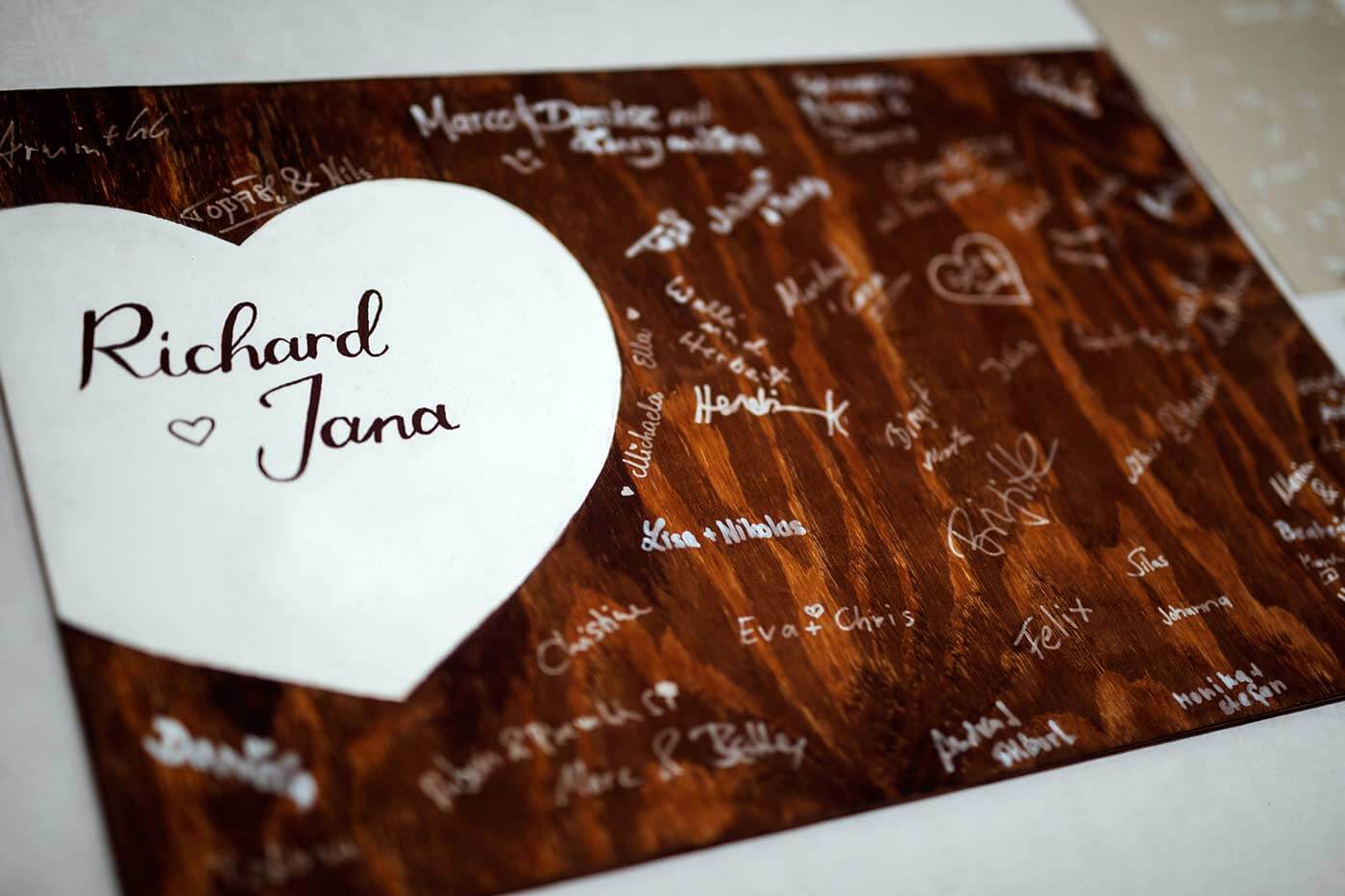 Gästebuch Hochzeit personalisiert