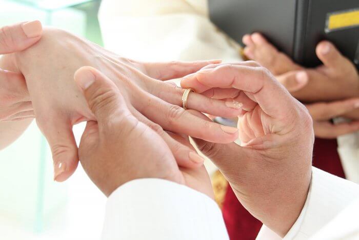 Nagellack für die Hochzeit