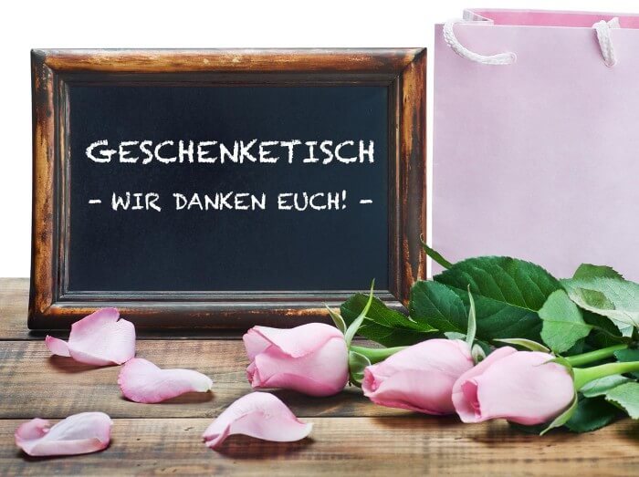 Schild Geschenketisch