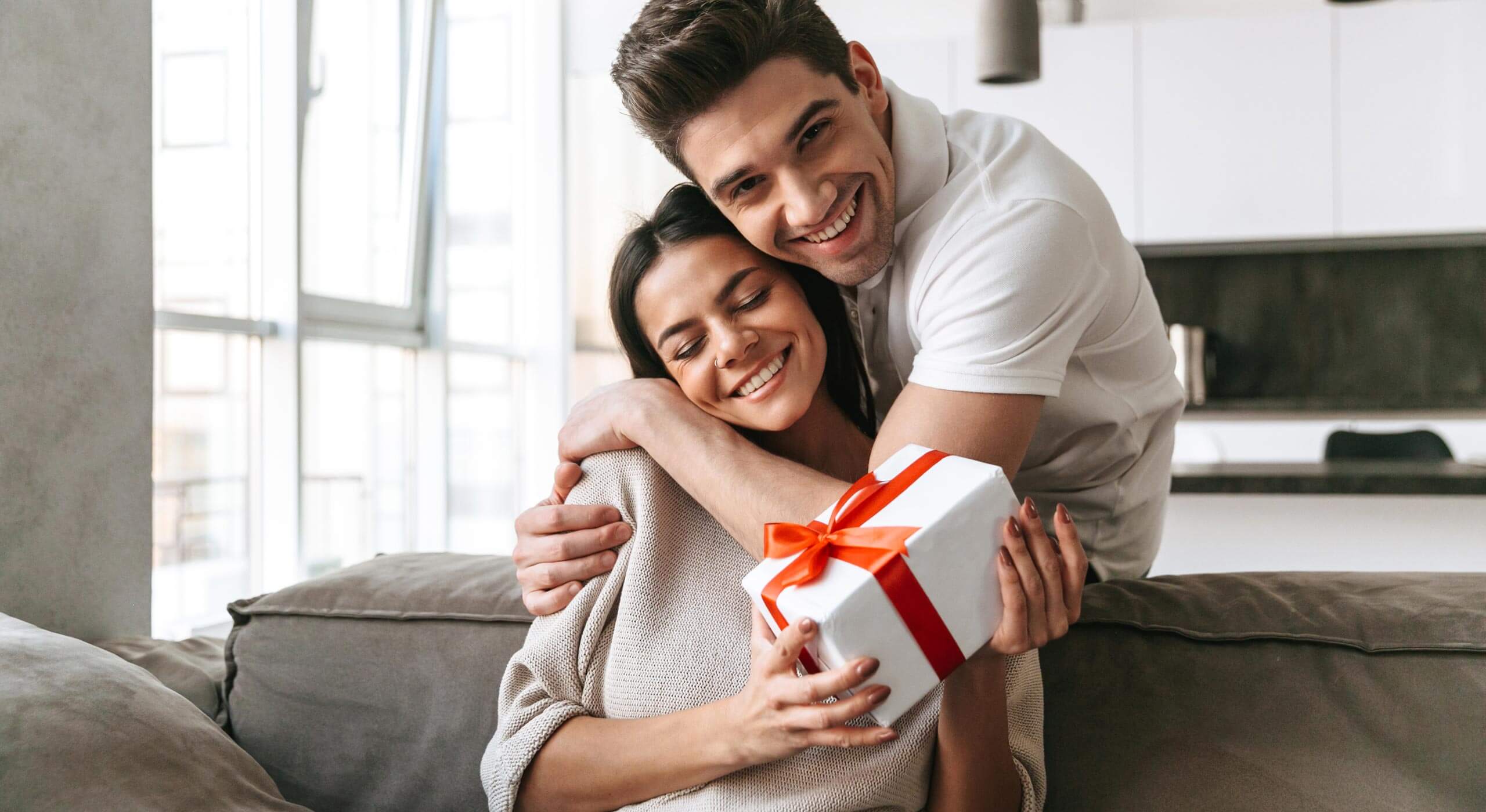 Was Schenkt Man Seinem Freund Zum Geburtstag Partner Geschenke zum Verlieben | Die besten Ideen & Tipps