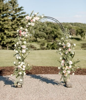 Hochzeit – Blattwerk Floristik, Blumen und Dekoration