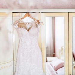 Second Hand Brautkleider Online-Shop