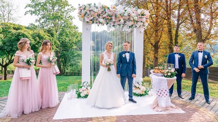 Weier Teppich Hochzeit
