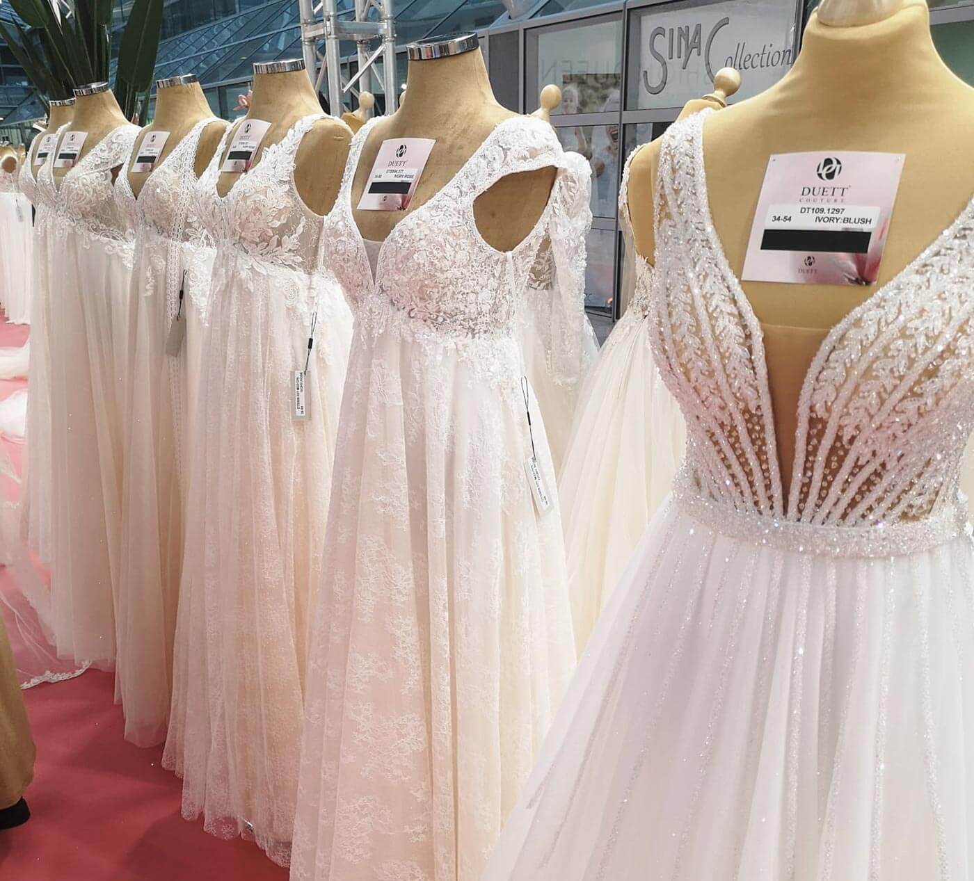 Brautkleider 2023 Glitzer