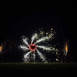 Feuerwerk zur Hochzeit schenken